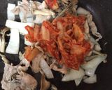 簡単でうまい！豚キムうどん作り方2写真