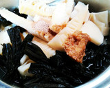 筍と柔らか早煮昆布の田舎味噌煮。作り方5写真