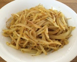 簡単♪もやしと玉ねぎの和風カレー炒め♪作り方4写真