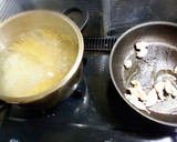鶏むね肉ときのこと大葉の和風パスタ作り方2写真