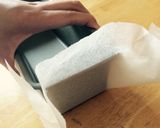 パウンドケーキ型のシート入れ方作り方3写真