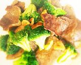 ブロッコリーと牛肉のコンソメ炒め作り方5写真