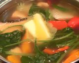 鮭と野菜のブイヨンスープ作り方4写真