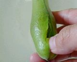 片手でむける茹でそら豆作り方2写真