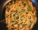 簡単美味しい 青椒肉絲の素で作る春巻き作り方6写真