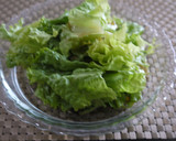 シャキシャキ～♪レタスの外葉のさっと煮♡作り方1写真