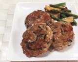 簡単！鶏ひき肉ともやしの照焼きハンバーグ作り方9写真