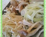 スフレオムレツ：きのこのバジルソース作り方1写真