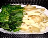 新じゃがとほうれん草のバターコンソメ炒め作り方1写真