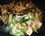 鳥ももの梅肉炒め作り方4写真