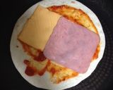 超簡単朝ごはん！ハムチーズトルティーヤ作り方3写真