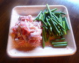 豚肉とにんにくの芽のオイスター炒め♪作り方2写真