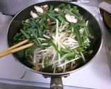 ランチに！　豚肉　油揚げの　焼きうどん！作り方4写真