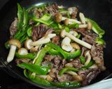 お弁当にも★牛肉とピーマンの甘みそ炒め作り方4写真