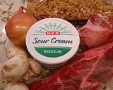 ビーフストロガノフ デミグラス不使用 作り方1写真
