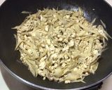 鳥ひき肉とごぼうの炊き込みご飯作り方3写真