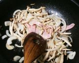 フライパン1つで♪コンソメスープパスタ☆作り方2写真