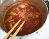 簡単！鶏ひき肉　セロリ　玉ねぎのトマト煮作り方5写真