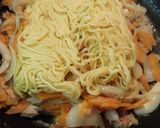 クミンでエスニックな香り♪焼きそば作り方2写真