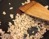 作り置きに便利♪鶏とお豆腐の彩りそぼろ作り方2写真
