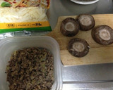 簡単おつまみ☆椎茸のそぼろチーズ焼き作り方1写真