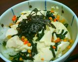 忙しい朝に！豆腐と塩昆布のスピード茶漬け作り方4写真