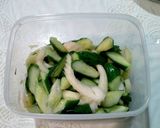 胡瓜とセロリの塩レモン和え作り方1写真