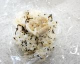 香ばしい！焼売入り焼オイルおにぎり♪作り方3写真