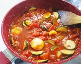 スパイシィ〰！夏野菜とベーコンのトマト煮作り方3写真