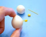 簡単キャラ弁☆うずらの卵で巣ごもりひよこ作り方2写真