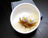 簡単キャラ弁☆うずらの卵で巣ごもりひよこ作り方4写真