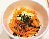 旨味たっぷり！ツナオイルで人参サラダ♪作り方1写真