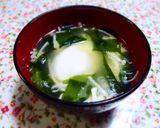 えのきとわかめの卵入り味噌汁♪作り方4写真