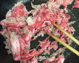 牛肉とネギと白滝の簡単炒め煮！すき焼き風作り方5写真