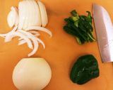 豚肉と新玉ねぎのこっくりケチャップ炒め作り方2写真