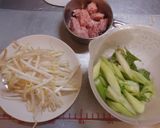 ゴーヤがなかったら☆セロリチャンプルー作り方1写真