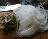 シーズン到来♪新たまとかつおのたたき丼作り方1写真