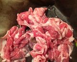 豚肉とネギピーマンのウェイパー胡麻油炒め作り方1写真