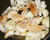 簡単⭐ 手羽先と玉ねぎの和風カレーうどん作り方2写真