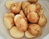 揚げじゃがいもの甘辛煮作り方1写真
