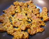 豚ヒレ肉の米粉カレー炒め。作り方4写真