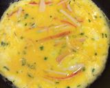 お弁当に☆⑥カニカマと青ネギ入りの卵焼き作り方2写真