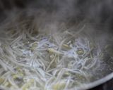 豆もやしと法蓮草のピーナツペースト和え作り方2写真