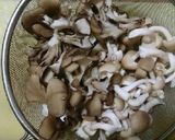 【ヘビロテ】キノコと水菜シャキシャキ炒め作り方2写真