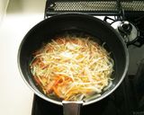 豆板醤で！辛さ控えめ『味噌チゲスープ』作り方4写真