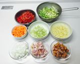 簡単!野菜たっぷりミネストローネ作り方1写真