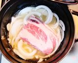 ✿豚肩ロースと玉ねぎの塩にんにく生姜煮✿作り方3写真
