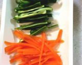 フライパンで簡単☆サーモン＆炒め蒸し野菜作り方2写真