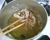 胡麻油で簡単♪豚肉と もやしの中華スープ作り方5写真