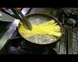 手軽8分レシピ、キノコの和風パスタ。作り方2写真